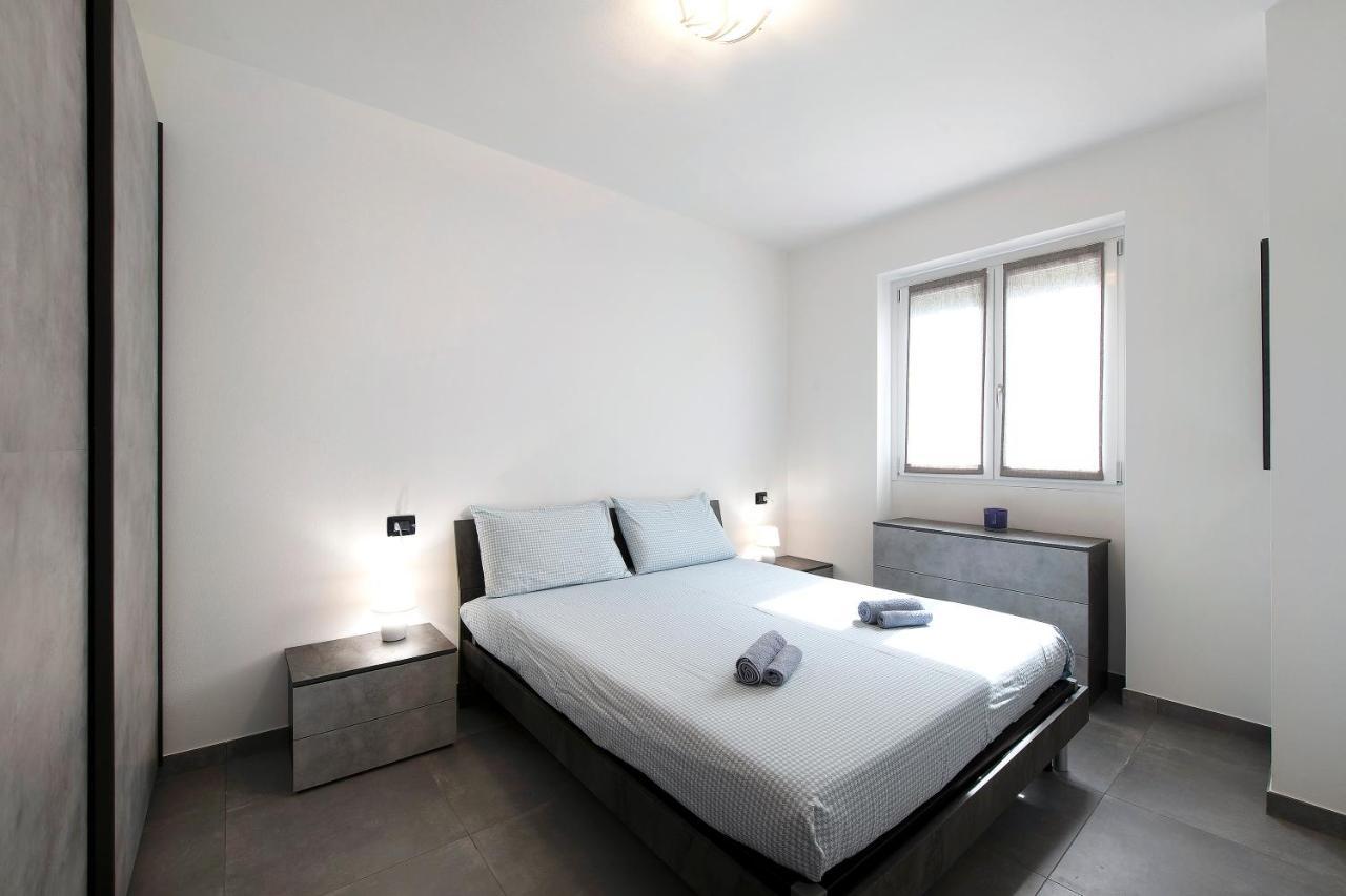 Appartamento 8 Il Tornante Nesso Bagian luar foto
